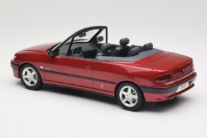 Peugeot 306 Cabriolet Red Otto 1:18 OT042 Resin - image 5 of 6