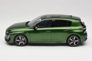 Peugeot 308 GT Olivine Green Otto 1:18 OT458 Resin - image 3 of 6