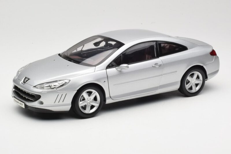 Peugeot 407 Coupe Silver Norev 1:18 184747 Diecast