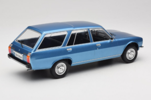 Peugeot 504 Break Blue MCG 1:18 MCG18213 Diecast - image 2 of 6