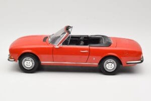 Peugeot 504 Cabriolet Red Norev 1:18 184754 Diecast - image 4 of 8