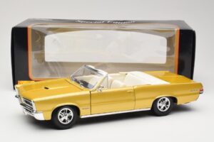 Pontiac GTO Hurst Edition Gold Maisto 1:18 531884 Diecast - image 8 of 8