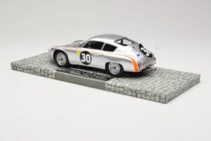 Porsche 356B 1600 GS Carrera GTL #30 B. Pon / C. Godin de Beaufort 24 Hours of Le Mans 1962 Minichamps 1:18 107626830 Diecast - image 5 of 6