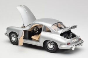 Porsche 356B Silver Bburago 1:18 3021-M1 Diecast - image 5 of 8