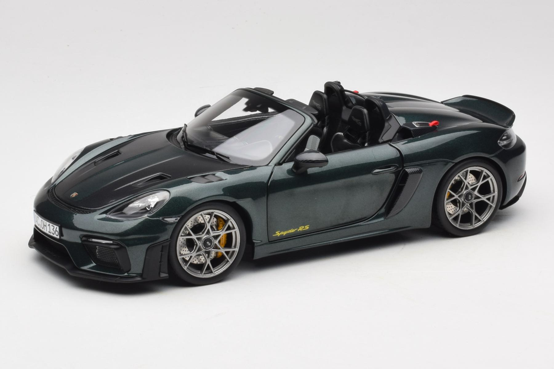 Porsche 718 Spyder RS Weissach Pack Forest Green Norev 1/18