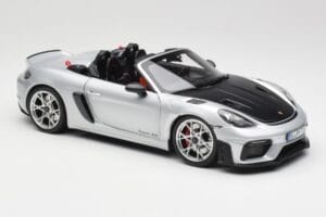 Porsche 718 Spyder RS Weissach Pack GT-Silver Metallic Norev 1:18 187270 Diecast - image 6 of 8