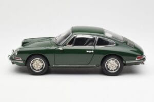 Porsche 901 Green CMC 1:18 M-067B Diecast - image 3 of 6
