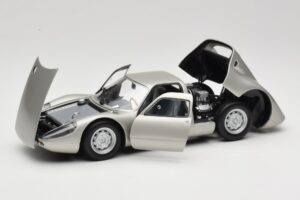 Porsche 904 GTS Silver Minichamps 1:18 180067722 Diecast - image 2 of 8