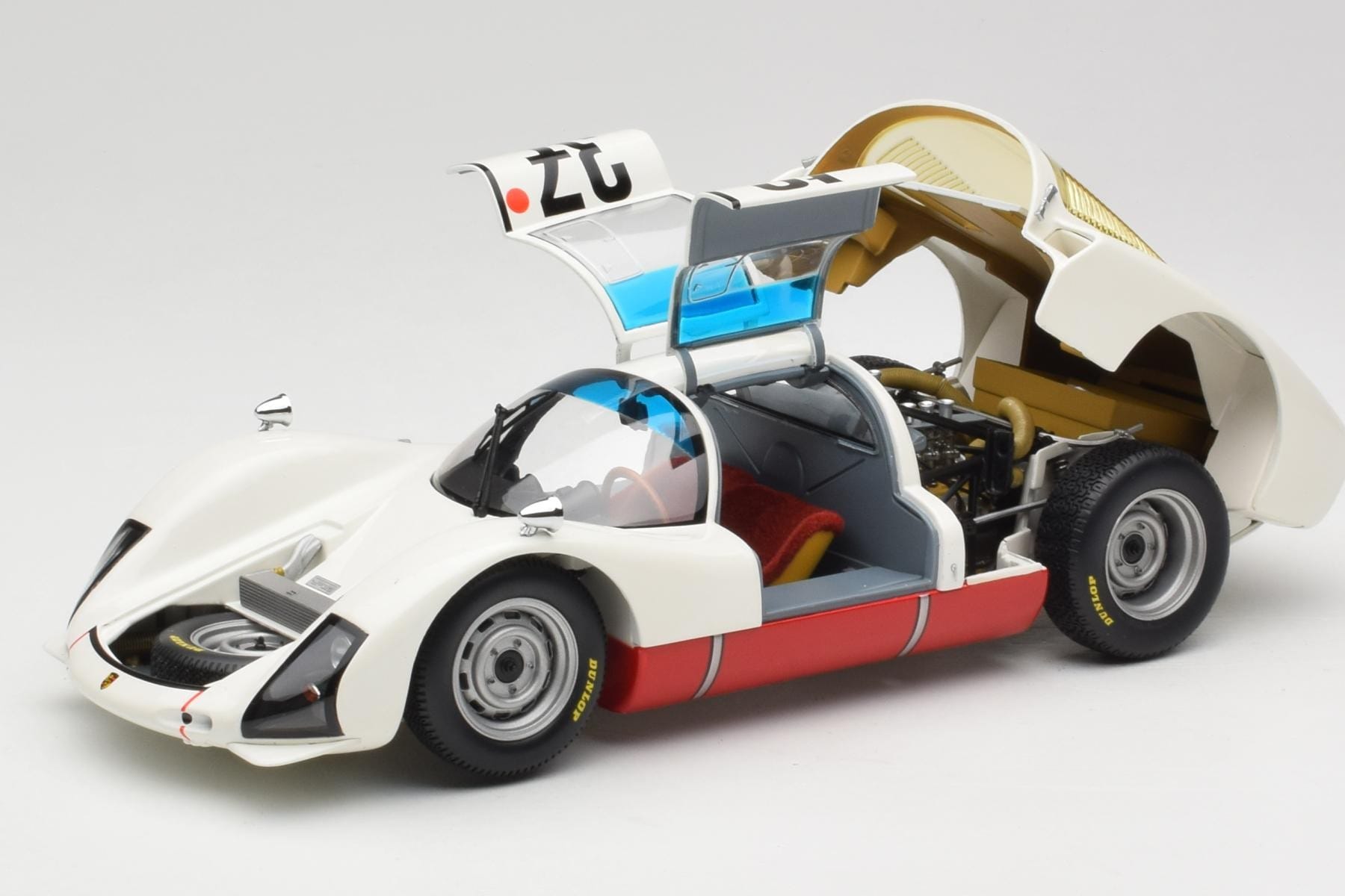 Porsche 906 K #37 V. Elford / B. Pon Porsche System 24 Hours of Le