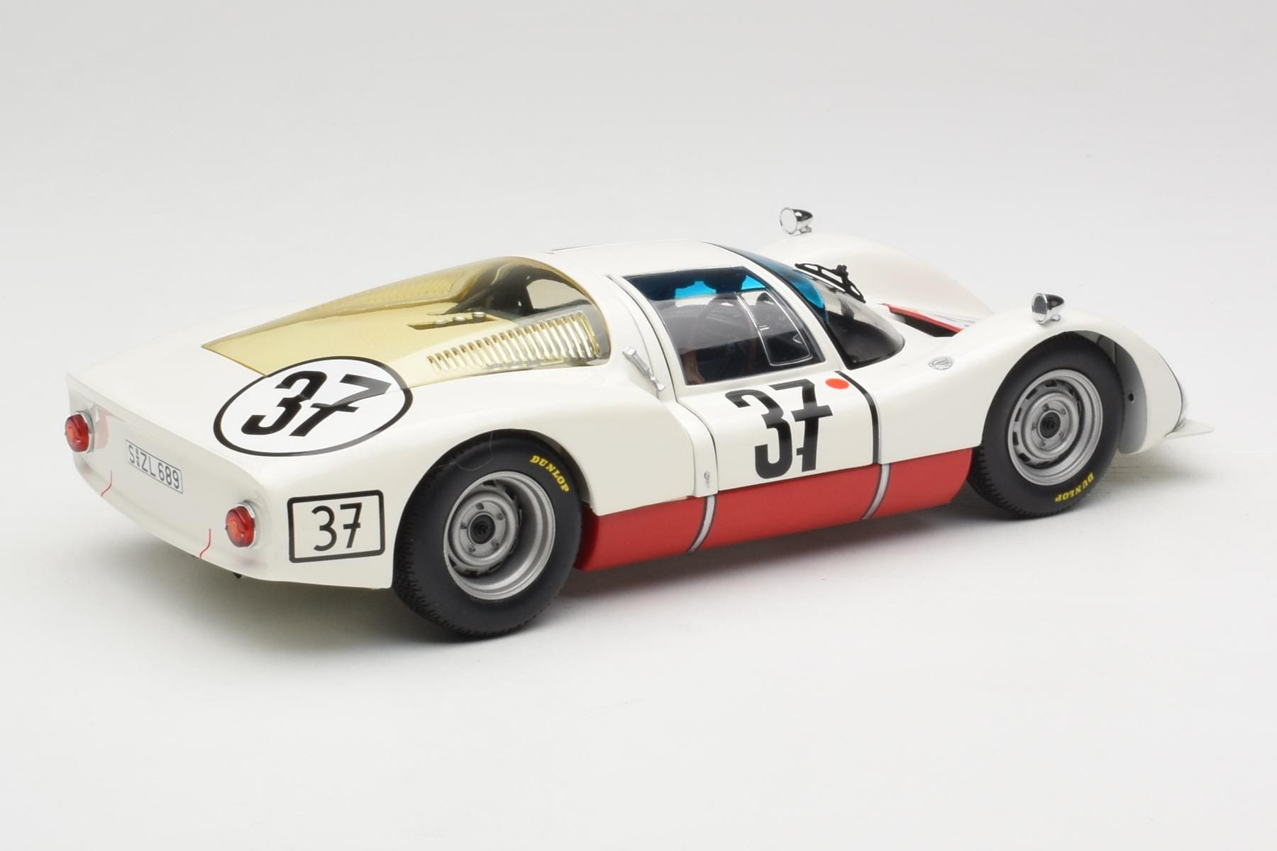 Minichamps Porsche 906 K Le Mans 1967 1:18 Diecast