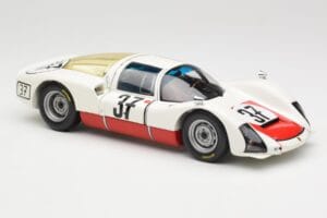 Porsche 906 K #37 V. Elford / B. Pon Porsche System 24 Hours of Le Mans 1967 Minichamps 1:18 100676137 Diecast - image 6 of 8