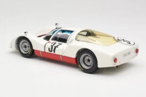 Porsche 906 K #37 V. Elford / B. Pon Porsche System 24 Hours of Le Mans 1967 Minichamps 1:18 100676137 Diecast - image 7 of 8