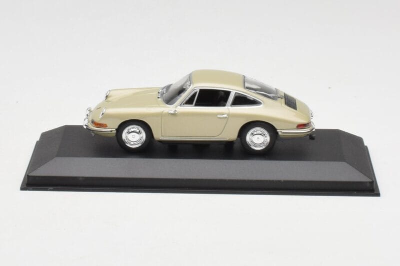 Porsche 911 901 Light Bronze Minichamps 1:43 PORSCHE002 Diecast