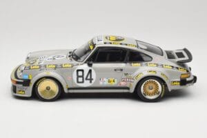 Porsche 934 Anny-Charlotte Verney #84 A-C. Verney / R. Metge / P. Bardinon 24 Hours of Le Mans 1979 Minichamps 1:18 155796484 - image 3 of 6