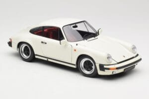 Porsche 911 930 Carrera 3.2 Grand Prix White Minichamps 1:18 100063024 Diecast - image 6 of 8
