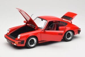 Porsche 911 930 Carrera 3.2 Guards Red Minichamps 1:18 100063021 Diecast - image 2 of 8