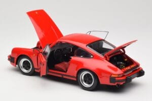 Porsche 911 930 Carrera 3.2 Guards Red Minichamps 1:18 100063021 Diecast - image 5 of 8