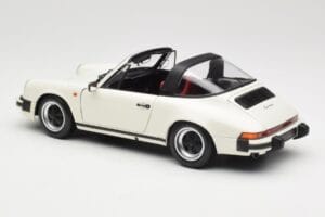 Porsche 911 930 Carrera Targa 3.2 Grand Prix White Minichamps 1:18 100063062 Diecast - image 7 of 8