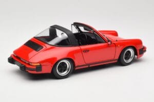 Porsche 911 930 Carrera Targa 3.2 Guards Red Minichamps 1:18 100063061 Diecast - image 4 of 9