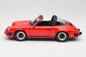 Porsche 911 930 Carrera Targa 3.2 Guards Red Minichamps 1:18 100063061 Diecast - image 5 of 9