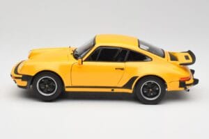 Porsche 911 930 Turbo 3.0 Yellow Norev 1:18 187579 Diecast - image 4 of 8