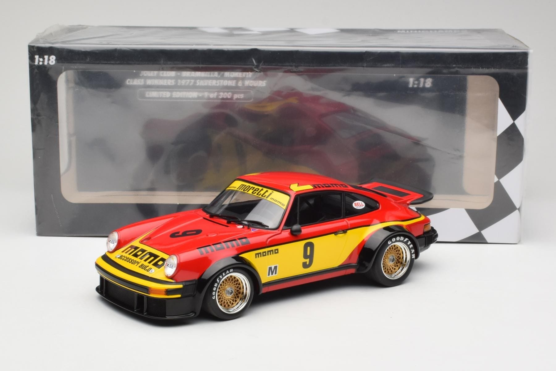 Minichamps Porsche 911 934 Jolly Club 1:18 1977