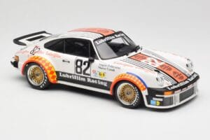 Porsche 911 934 #82 H. Müller / A. Pallavicini Lubrifilm Racing Winners Group 4 24 Hours of Le Mans 1979 Minichamps 1:18 1557 - image 2 of 6