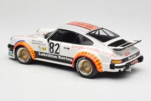 Porsche 911 934 #82 H. Müller / A. Pallavicini Lubrifilm Racing Winners Group 4 24 Hours of Le Mans 1979 Minichamps 1:18 1557 - image 4 of 6