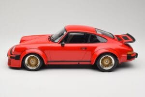 Porsche 911 934 RSR Red 1976 Minichamps 1:12 125766400 Diecast - image 3 of 6
