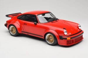 Porsche 911 934 RSR Red 1976 Minichamps 1:12 125766400 Diecast - image 4 of 6