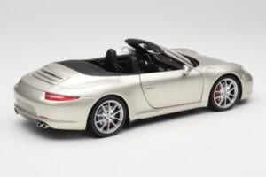 Porsche 911 991 Carrera S Cabriolet GT Silver Metallic Minichamps 1:18 100061030 Diecast - image 3 of 8