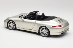 Porsche 911 991 Carrera S Cabriolet GT Silver Metallic Minichamps 1:18 100061030 Diecast - image 7 of 8