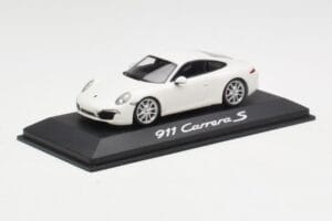 Porsche 911 991 Carrera S White IAA Frankfurt 2011 Minichamps 1:43 WAX20100090 Diecast - image 2 of 5