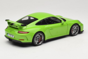 Porsche 911 991 GT3 Green Shmee150 Minichamps 1:18 110067025 Diecast - image 3 of 8