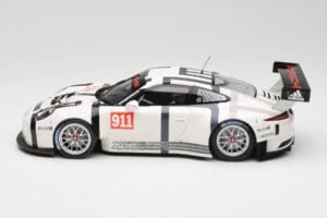 Porsche 911 991 GT3 R #911 2015 Minichamps 1:18 155156000 Diecast - image 3 of 6