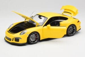 Porsche 911 991 GT3 Racing Yellow & Silver Wheels Minichamps 1:18 110062722 Diecast - image 2 of 8