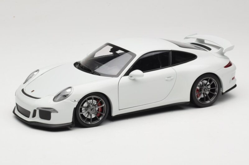 Porsche 911 991 GT3 White With Silver Wheels Minichamps 1:18 113062721 Diecast