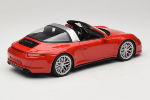 Porsche 911 991 Targa GTS Red GT Spirit 1:18 GT718 Resin - image 2 of 6