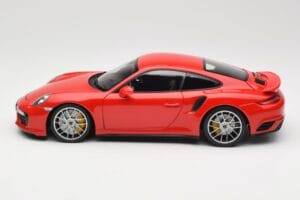 Porsche 911 991 Turbo S Guards Red Minichamps 1:18 110067122 Diecast - image 4 of 8