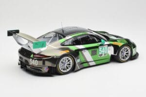 Porsche 911 991.1 GT3 R #540 Black Swan Racing P. Long / T. Pilgrim 24h Daytona 2016 Minichamps 1:18 155166540 Diecast - image 2 of 6
