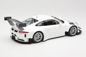 Porsche 911 991.1 GT3 R White With Silver Wheels Minichamps 1:18 153166000 Diecast - image 2 of 6