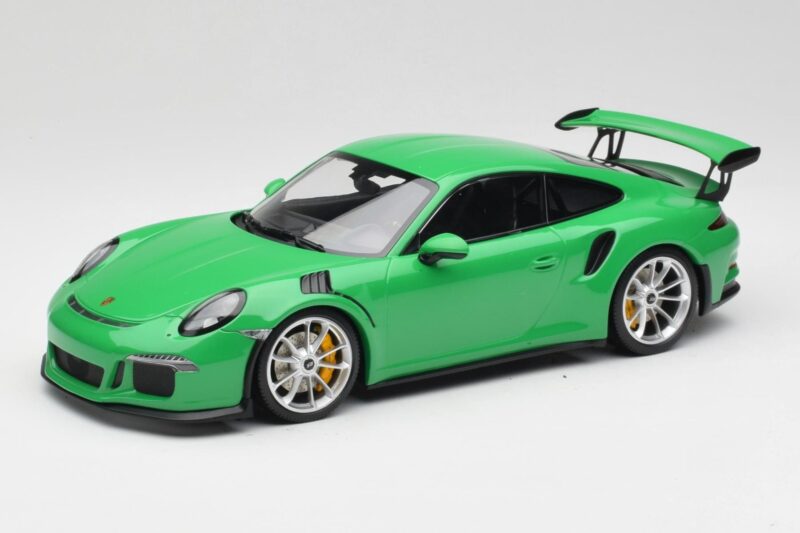 Porsche 911 991.1 GT3 RS Lizard Green & Silver Wheels Minichamps 1:18 Porsche 911 991.1 GT3 RS Lizard Green & Silver Wheels Minichamps 1:18 153066229 Diecast