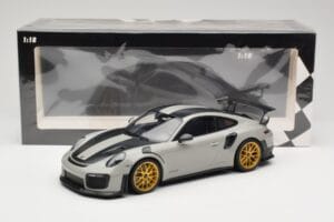 Porsche 911 991.2 GT2 RS Chalk Weissach Package Golden Wheels Minichamps 1:18 155068304 Diecast - image 6 of 6