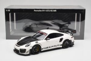 Porsche 911 991.2 GT2 RS Manthey Racing White Minichamps 1:18 MR-911-GT3RS-1802-W Diecast - image 6 of 6