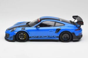 Porsche 911 991.2 GT2 RS MR Racing Blue Minichamps 1:18 MR-911-GT2RS-1806 Diecast - image 3 of 6