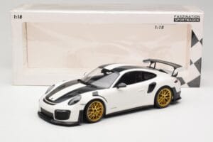 Porsche 911 991.2 GT2 RS Weissach Package White With Golden Wheels Minichamps 1:18 153068308 Diecast - image 6 of 6