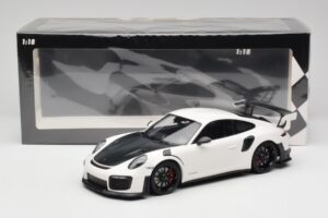Porsche 911 991.2 GT2 RS White Minichamps 1:18 155068301 Diecast - image 6 of 6