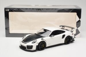 Porsche 911 991.2 GT2 RS White with Black Wheels Minichamps 1:18 155068310 Diecast - image 6 of 6
