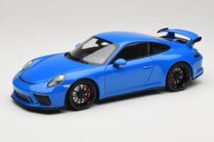 Porsche 911 991.2 GT3 Blue Minichamps 1:18 110067024 Diecast
