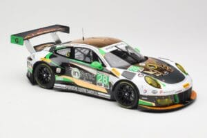 Porsche 911 991.2 GT3 R #28 Alegra Motorsports D. de Quesada / M. Morad Class Winners 24 Hours of Daytona 2017 Minichamps 1:1 - image 4 of 6